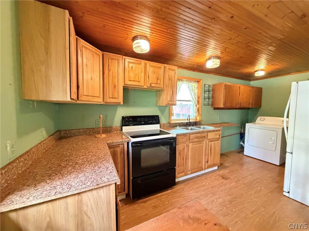 1208 De Kalb Jct Rensselaer Falls Road Canton, NY 13680 - Photo 2 of 19