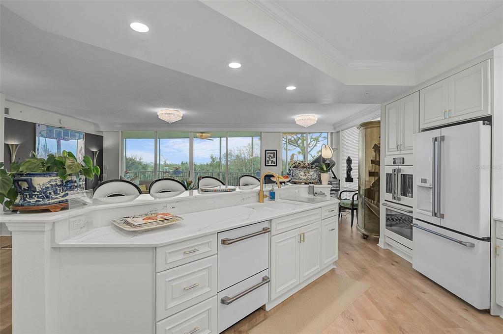 385 North Point Road, Unit 304 Osprey, FL 34229 - Photo 17 of 61