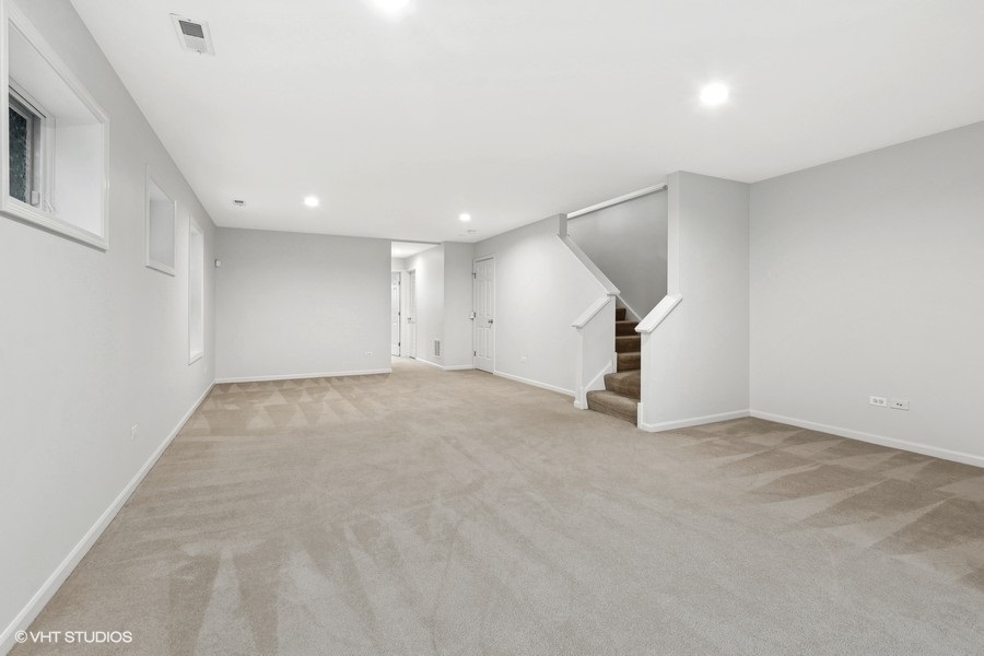 1204 West 33rd Place Chicago, IL 60608 - Photo 26 of 34