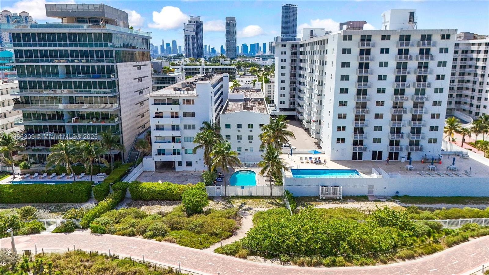 335 Ocean Drive, Unit 223 Miami Beach, FL 33139 - Photo 12 of 15 a view of buildings