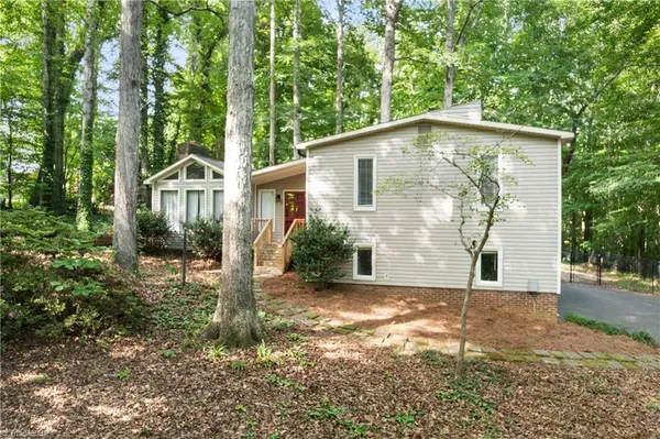 $299,900 | 601 Carrington Place, Lewisville, NC 27023