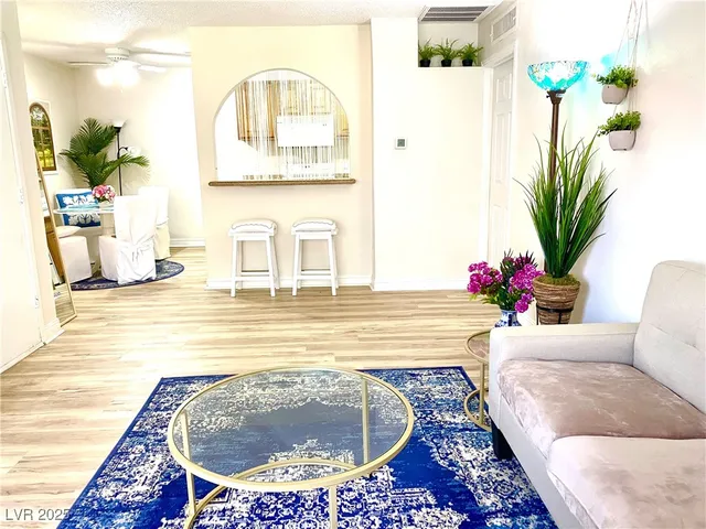 $1,280 | 1515 East Reno Avenue, Unit C206, Las Vegas, NV 89119