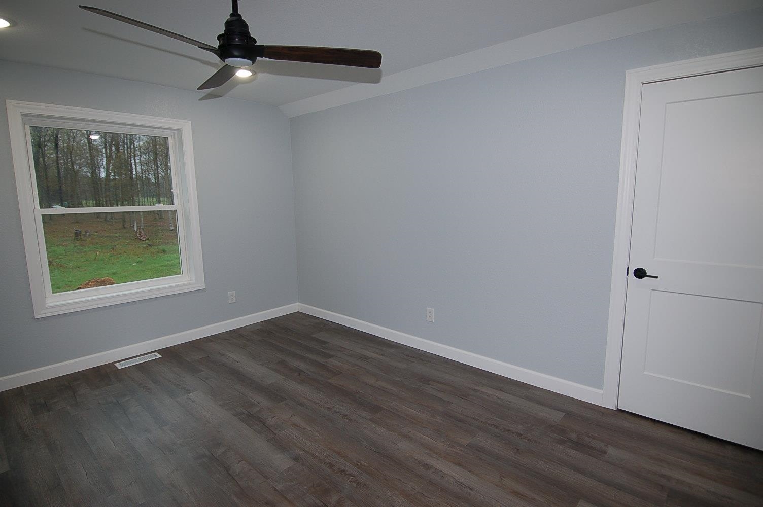 5595 45 1/2 Road Cadillac, MI 49601 - Photo 15 of 36 1921821-69f9b5a4-c1d2-42de-94da-633992113ac1.JPG