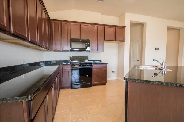 $2,100 | 1609 Desmond Street, Leander, TX 78641