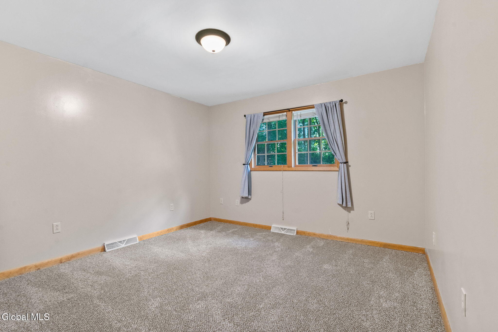1449 New Scotland Road Bethlehem, NY 12159 - Photo 19 of 45 30-web-or-mls-1449-new-scotland-rd