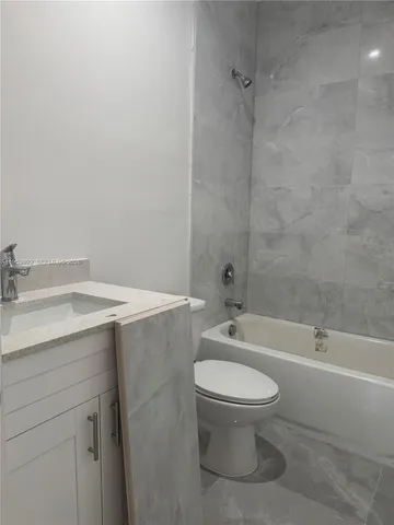 $2,850 | 4487 Northwest 45th Street, Miami, FL 33142