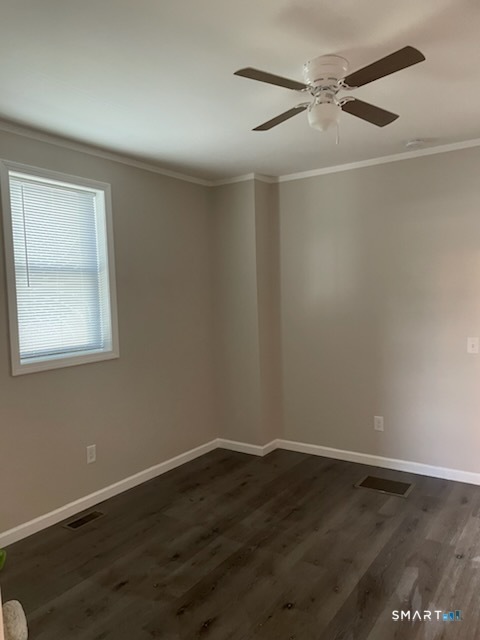 563 Howe Avenue Shelton, CT 06484 - Photo 6 of 8