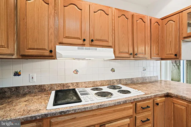 $4,995 | 5747 27th Street Northwest, Washington, DC 20015