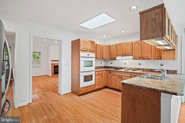 $4,995 | 5747 27th Street Northwest, Washington, DC 20015