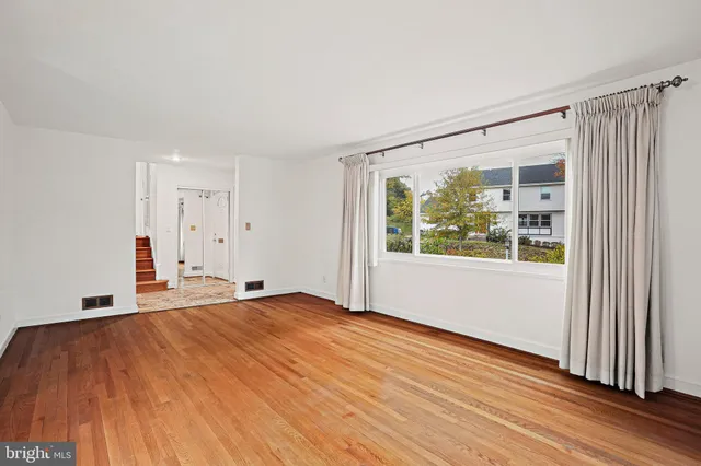 $4,995 | 5747 27th Street Northwest, Washington, DC 20015