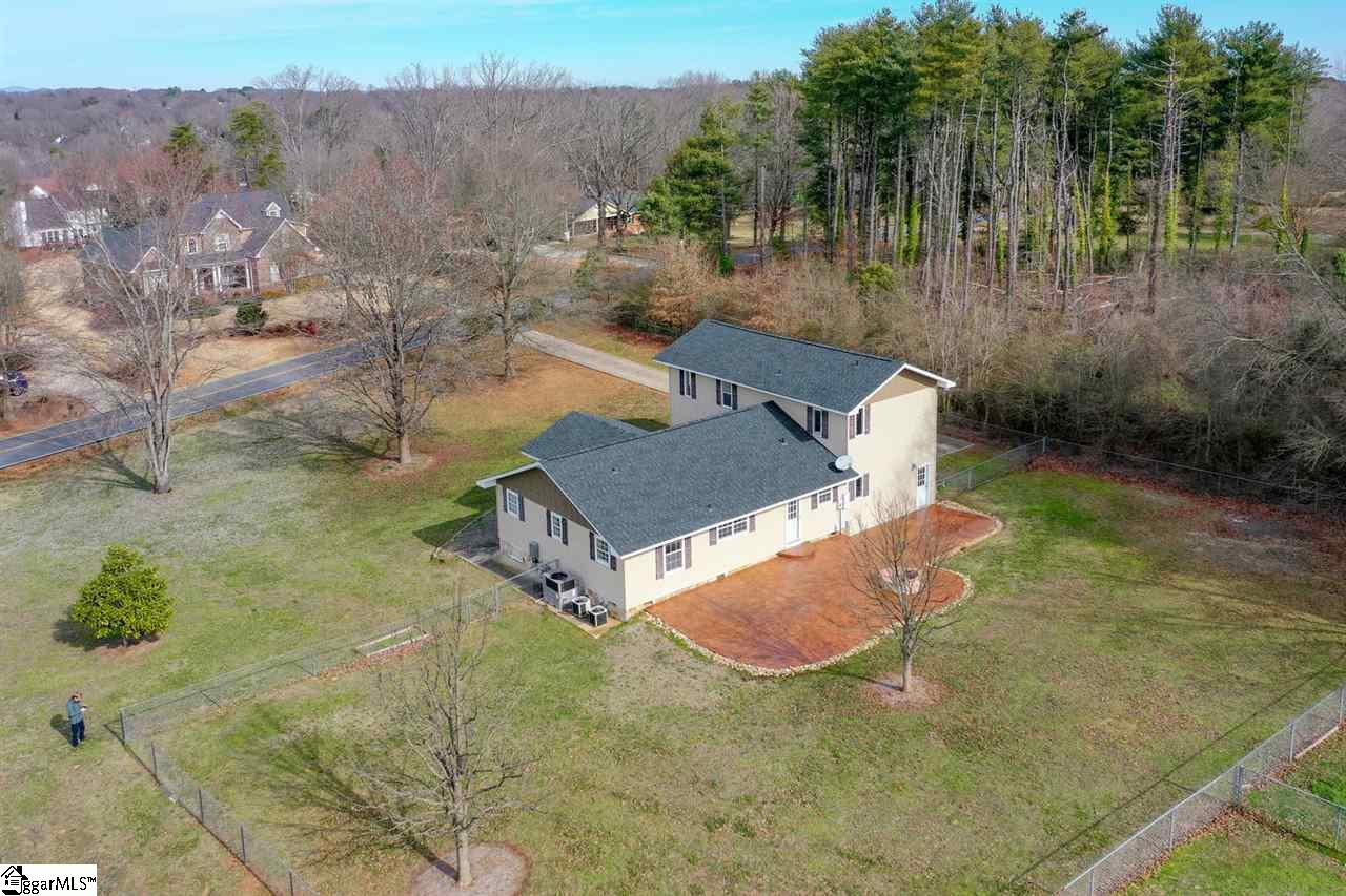 608 Phillips Road Greer, SC 29650 - Photo 33 of 36 Gallery Image 33