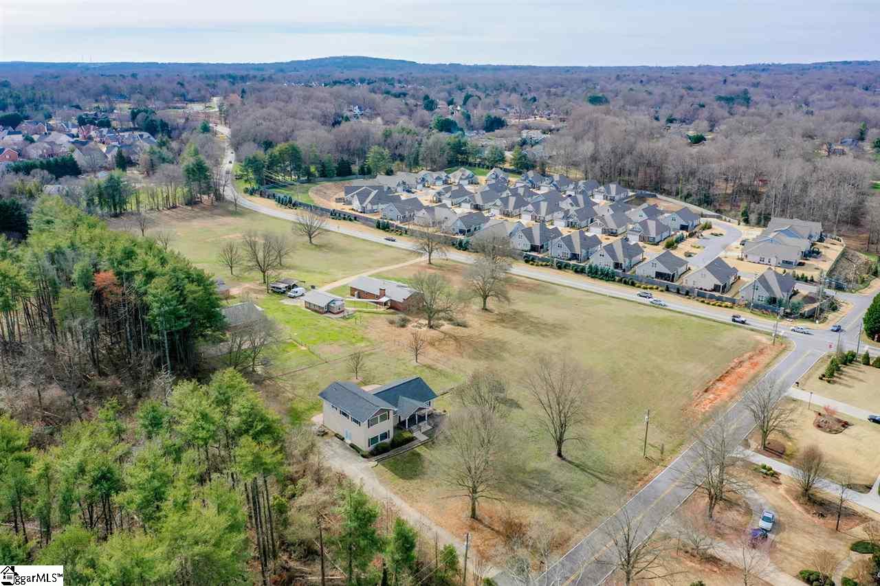 608 Phillips Road Greer, SC 29650 - Photo 34 of 36 Gallery Image 34