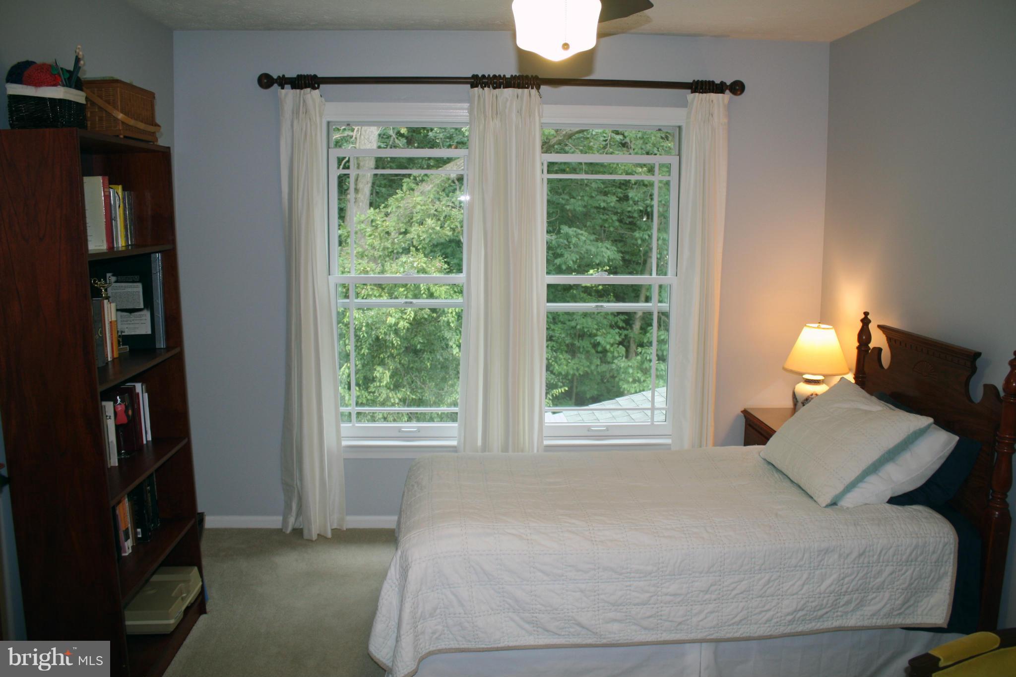 933 Metfield Road Baltimore, MD 21286 - Photo 20 of 30 Bedroom