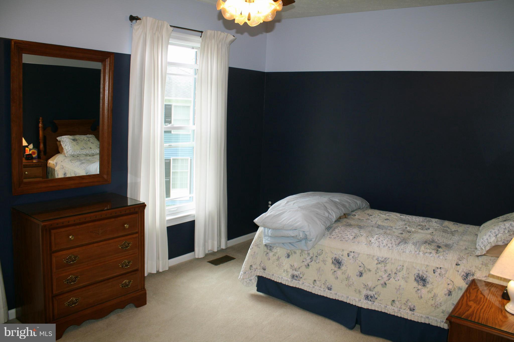 933 Metfield Road Baltimore, MD 21286 - Photo 21 of 30 Bedroom