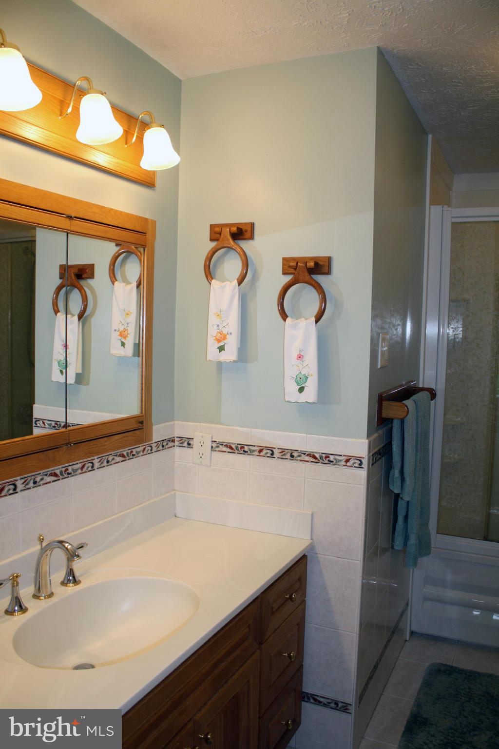 933 Metfield Road Baltimore, MD 21286 - Photo 24 of 30 Bath