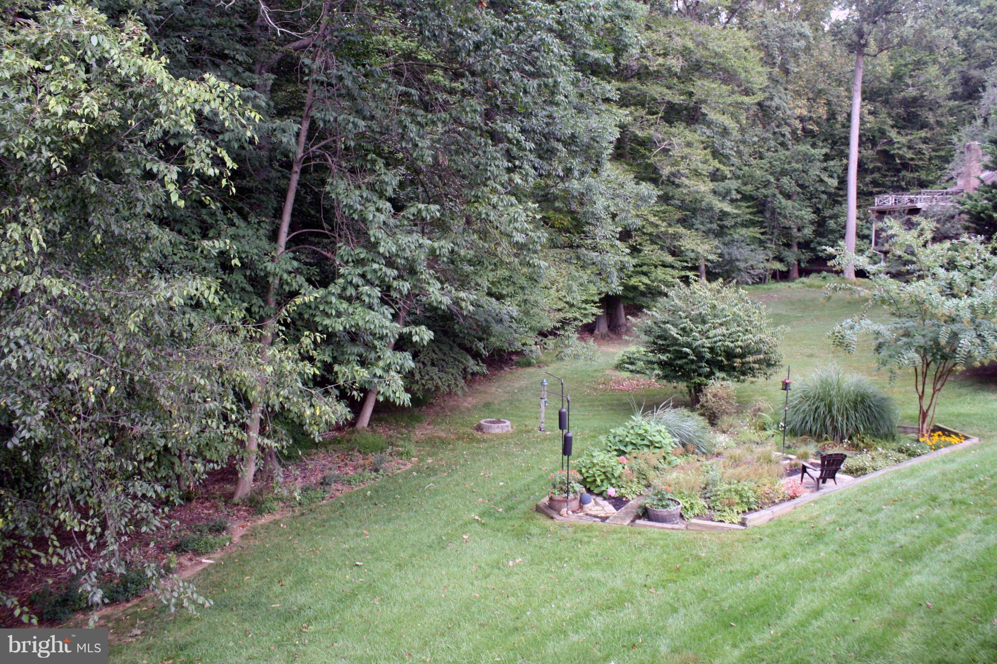933 Metfield Road Baltimore, MD 21286 - Photo 28 of 30 Backyard
