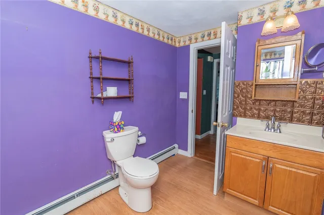 $380,000 | 105 Fordson Avenue, Cranston, RI 02910