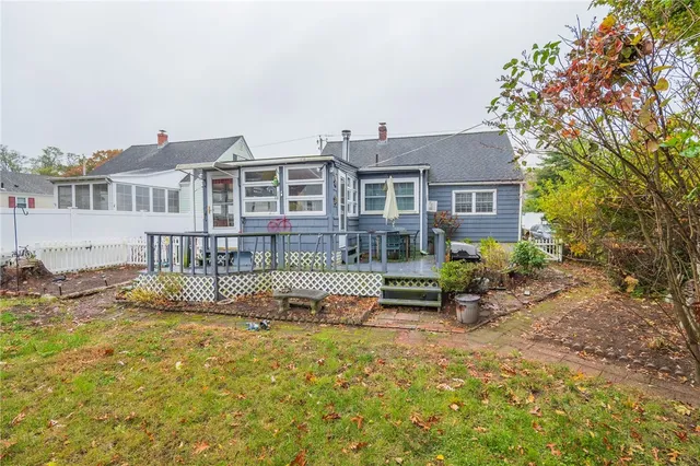 $380,000 | 105 Fordson Avenue, Cranston, RI 02910