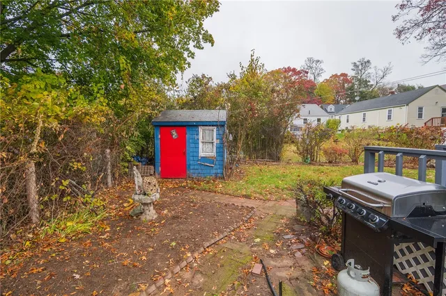 $380,000 | 105 Fordson Avenue, Cranston, RI 02910