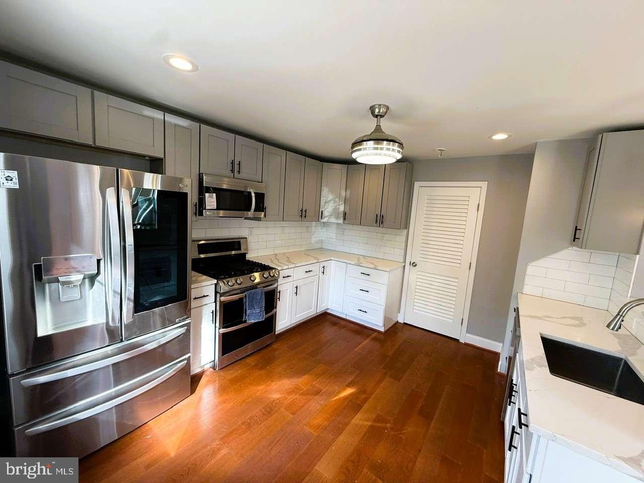 1205 Greystone Road Baltimore, MD 21227 - Photo 5 of 25