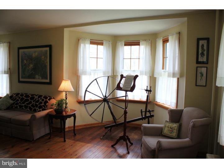 282 Old Furnace Road Riegelsville, PA 18077 - Photo 2 of 19