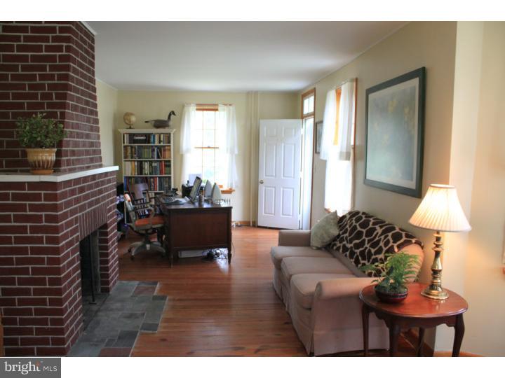 282 Old Furnace Road Riegelsville, PA 18077 - Photo 13 of 19 Great Room