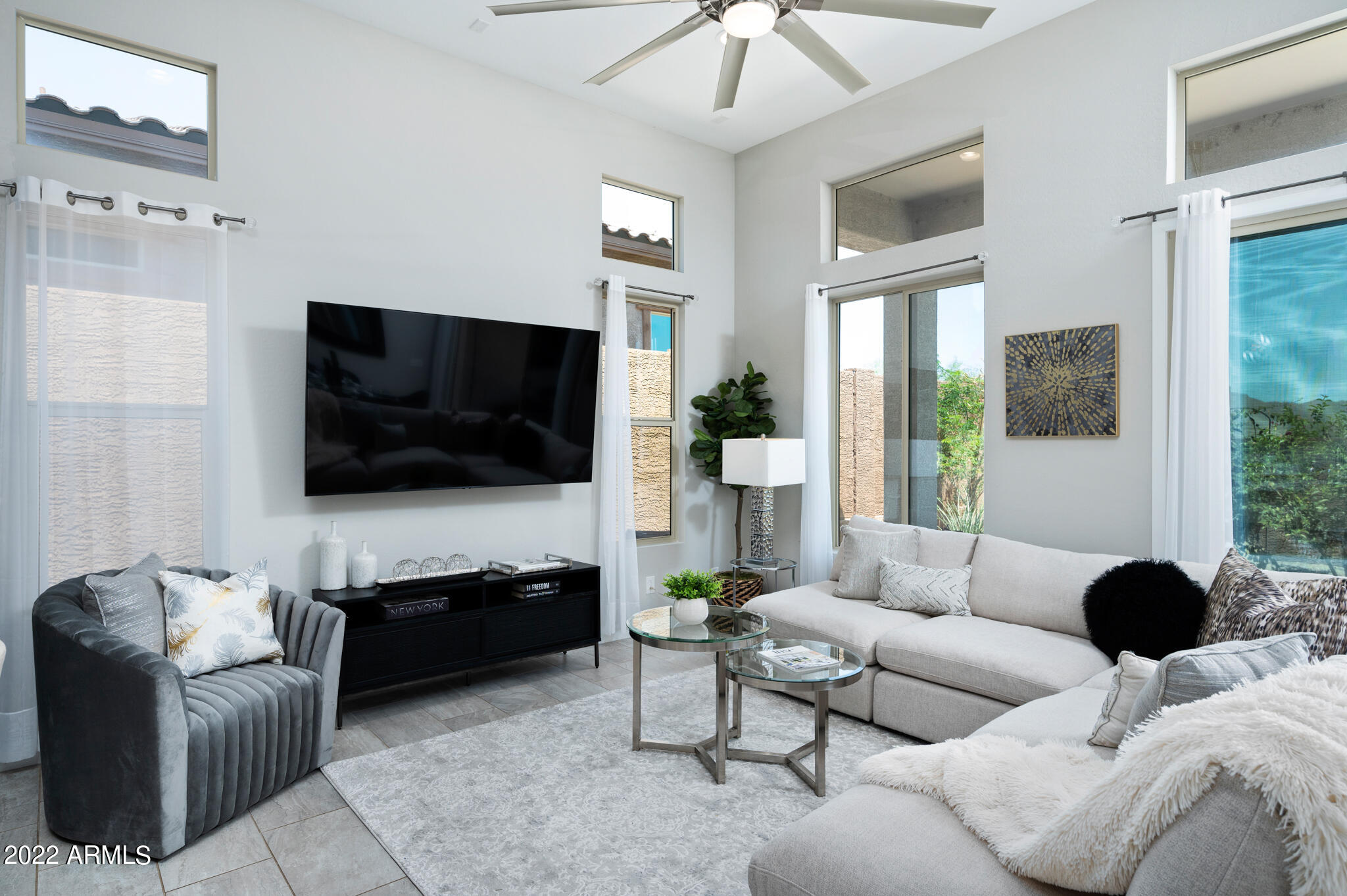 18814 East Blue Sky Drive Rio Verde, AZ 85263 - Photo 6 of 35 Great Room