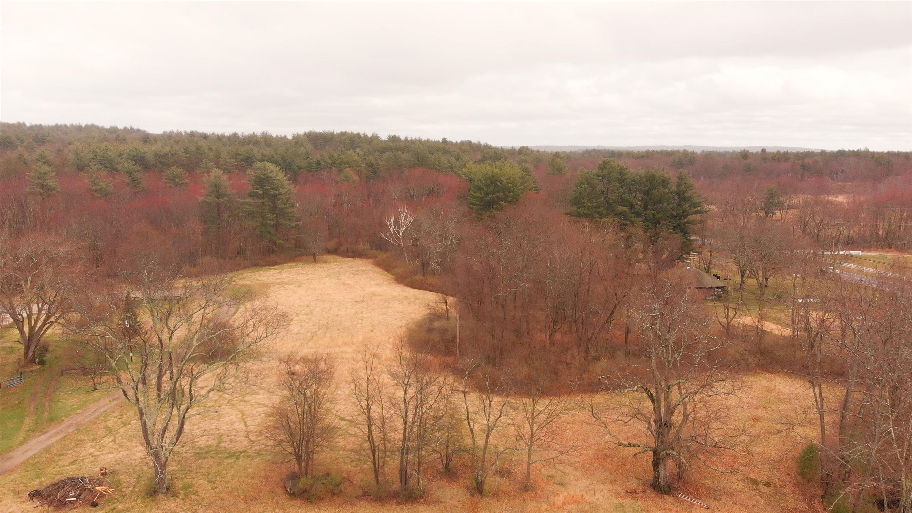 32 Merrimack Road Amherst, NH 03031 - Photo 12 of 12