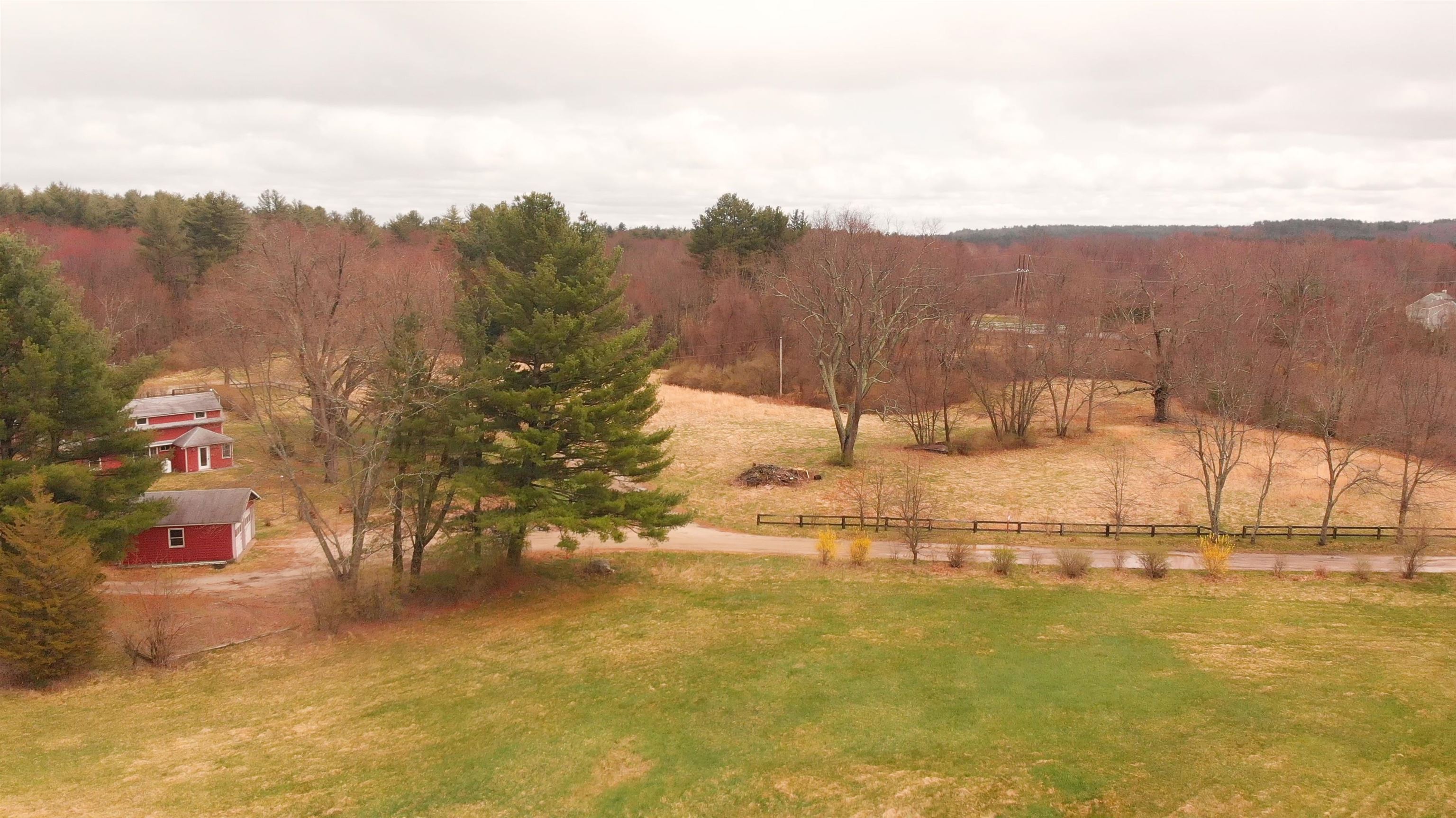 32 Merrimack Road Amherst, NH 03031 - Photo 6 of 12