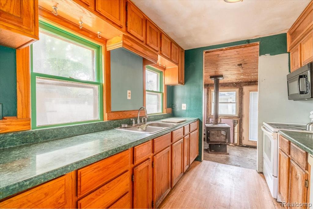 10090 Sterling Street Romulus, MI 48174 - Photo 10 of 25