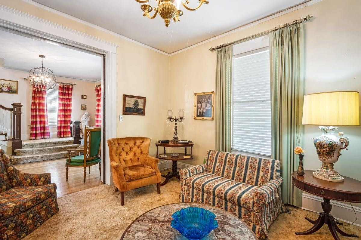 10 North Bloodworth Street Raleigh, NC 27601 - Photo 5 of 21 Photo 5