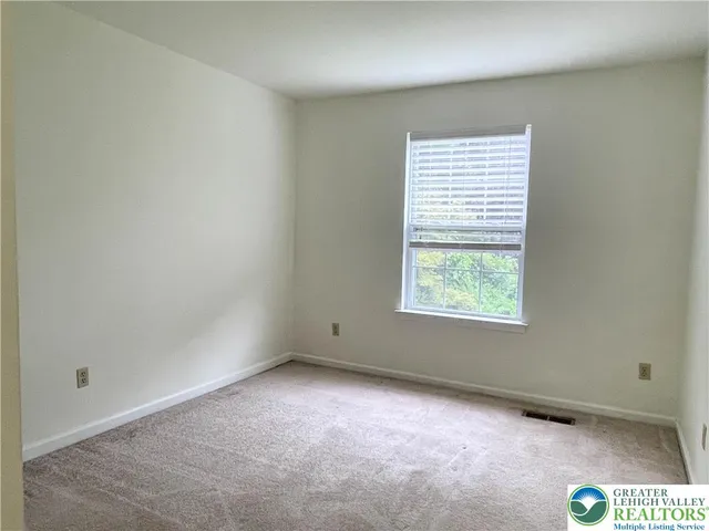 $2,400 | 551 Wild Mint Lane, Allentown, PA 18104