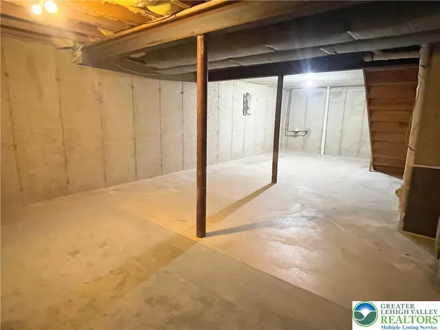 $2,400 | 551 Wild Mint Lane, Allentown, PA 18104