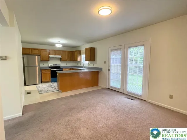 $2,400 | 551 Wild Mint Lane, Allentown, PA 18104