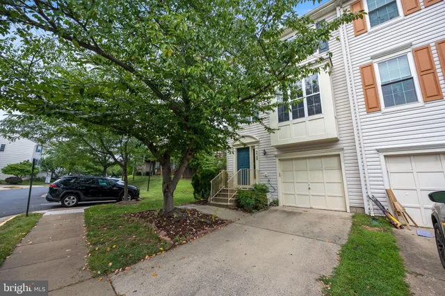 $2,950 | 44198 Tippecanoe Terrace, Ashburn, VA 20147