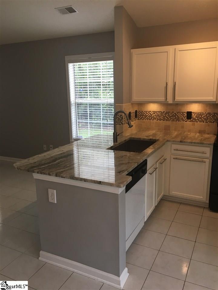 324 Hampton Ridge Drive Greer, SC 29651 - Photo 14 of 15