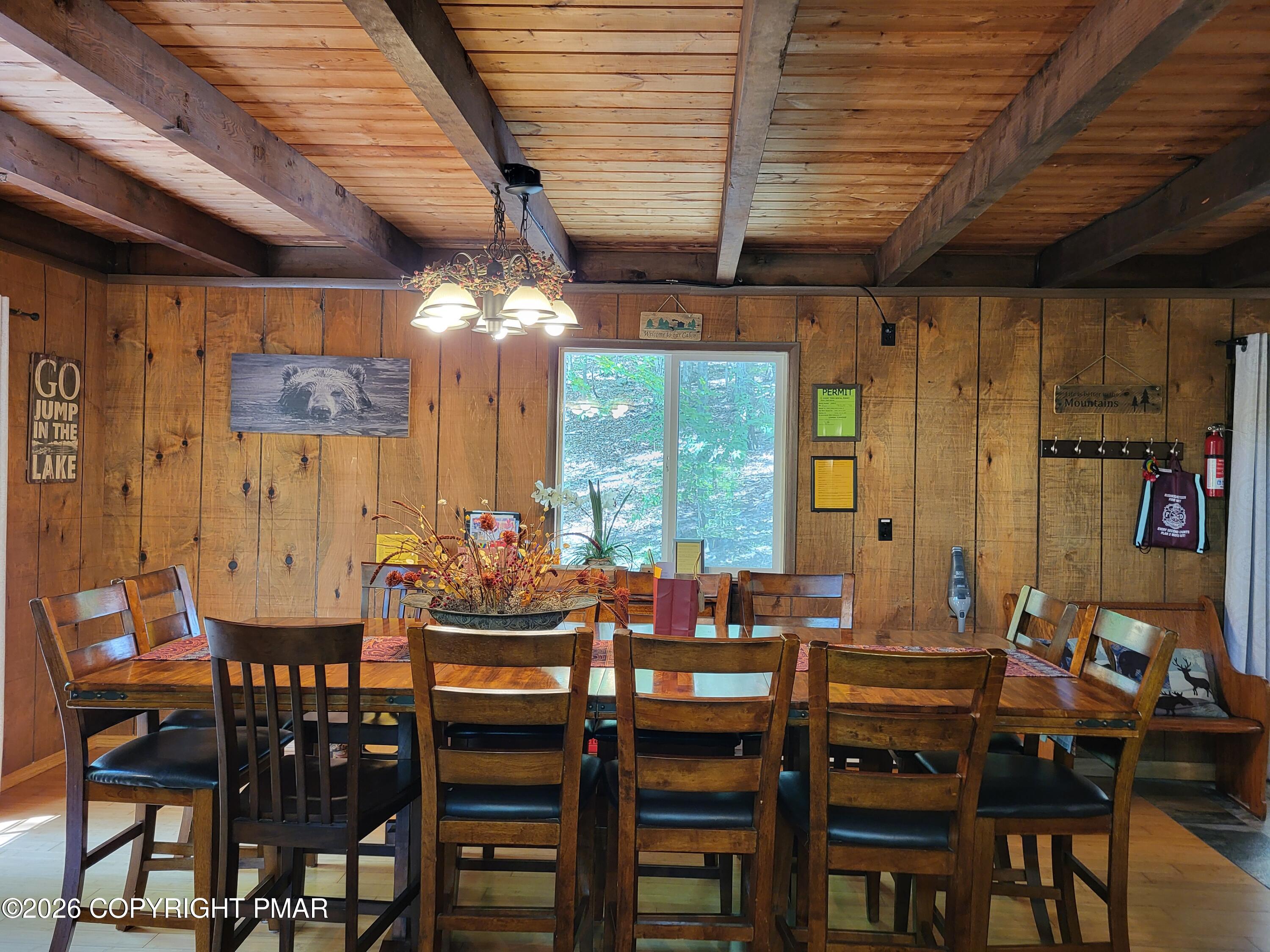 121 Park Court Bushkill, PA 18324 - Photo 9 of 76 1000093278