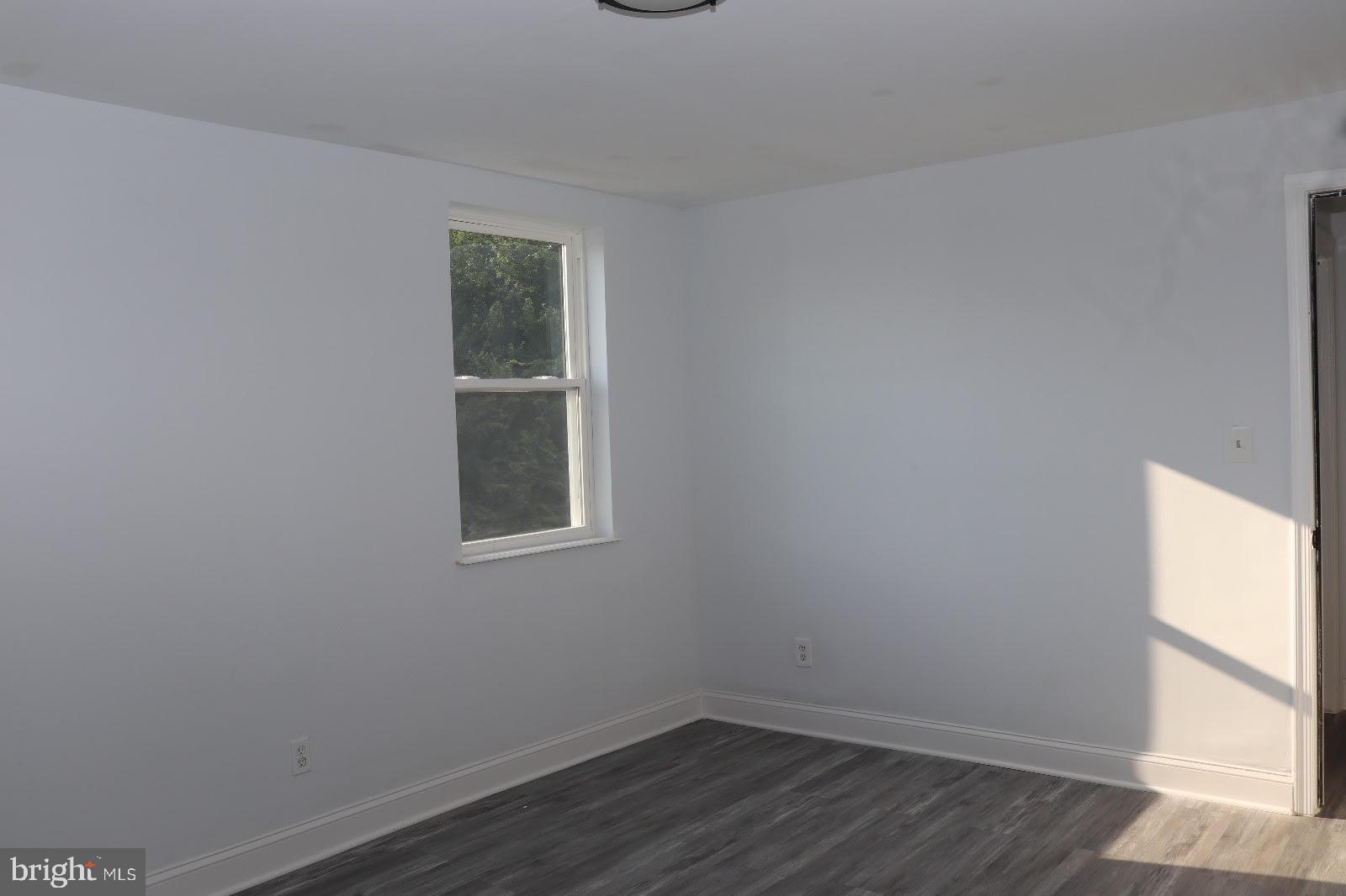 8400 Liberty Road Baltimore, MD 21244 - Photo 8 of 32 a small space with a window