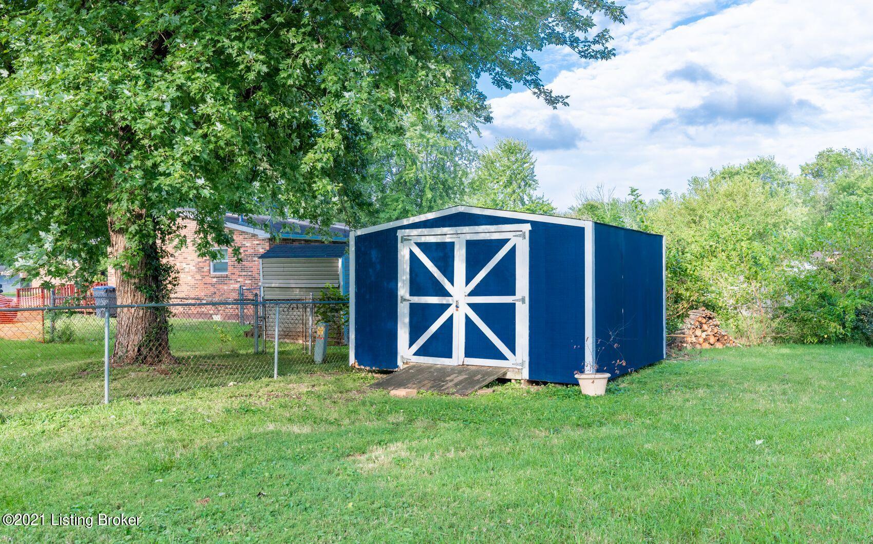 6320 Terry Road Louisville, KY 40258 - Photo 14 of 44 Hie1RIRQ