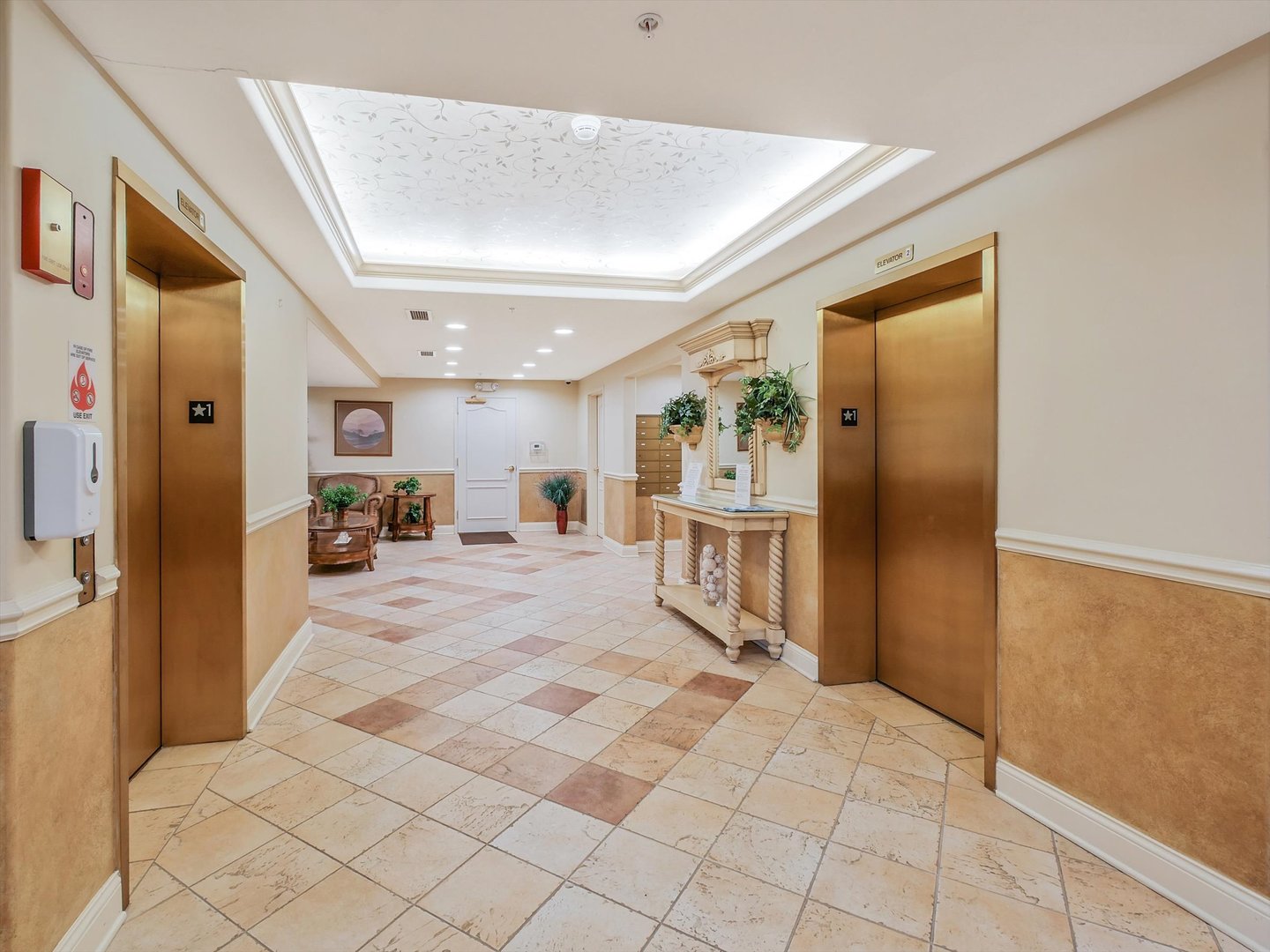 1 Itasca Road, Unit 108 Addison, IL 60101 - Photo 5 of 33 Gallery Image 5