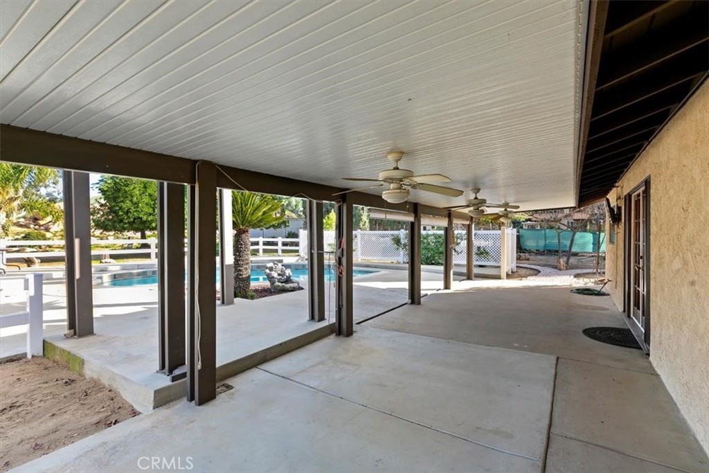 20098 Smith Perris, CA 92570 - Photo 34 of 50