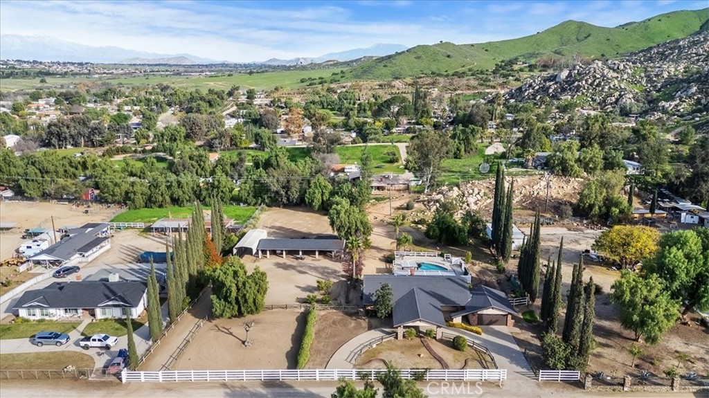 20098 Smith Perris, CA 92570 - Photo 7 of 50