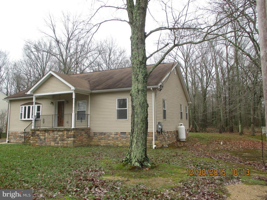 Exterior (Front)