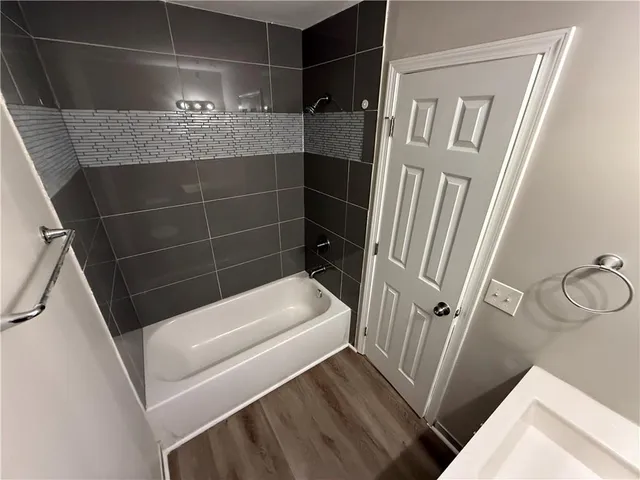 $304,900 | 8080 Sumit Creek Drive Northwest, Kennesaw, GA 30152