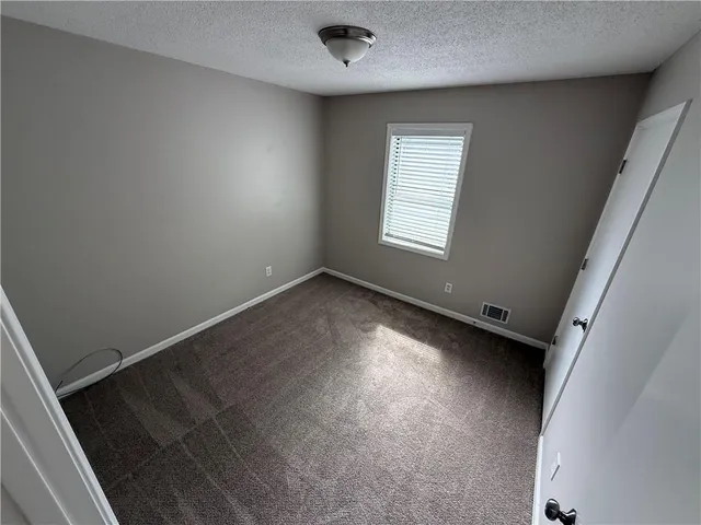 $304,900 | 8080 Sumit Creek Drive Northwest, Kennesaw, GA 30152