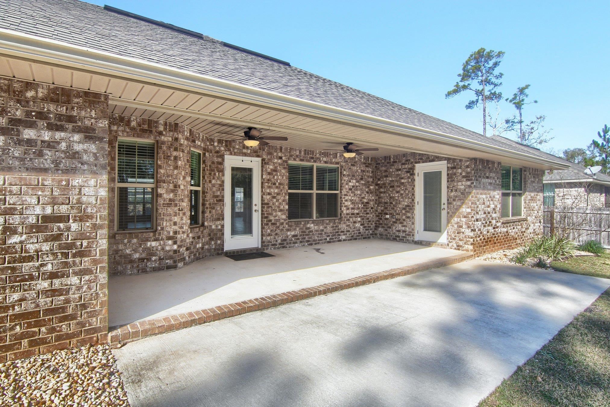 564 Sheffield Avenue Foley, AL 36535 - Photo 28 of 29 Patio/Covered porch