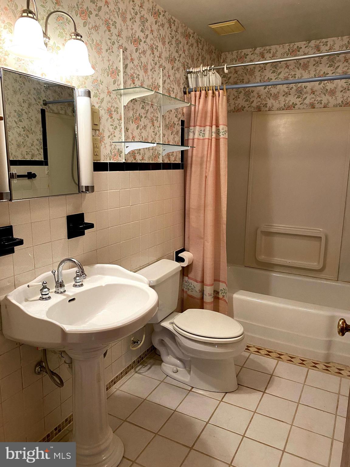 1558 North Hayfield Road Gore, VA 22637 - Photo 9 of 59 Gallery Image 9