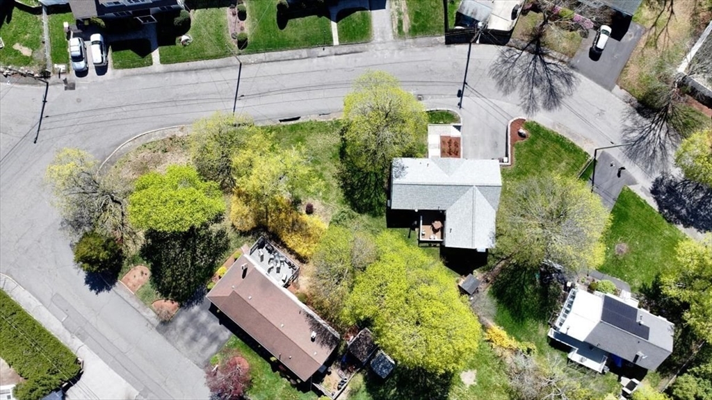 72 Ledgebrook Road Weymouth, MA 02190 - Photo 26 of 32 Gallery Image 26