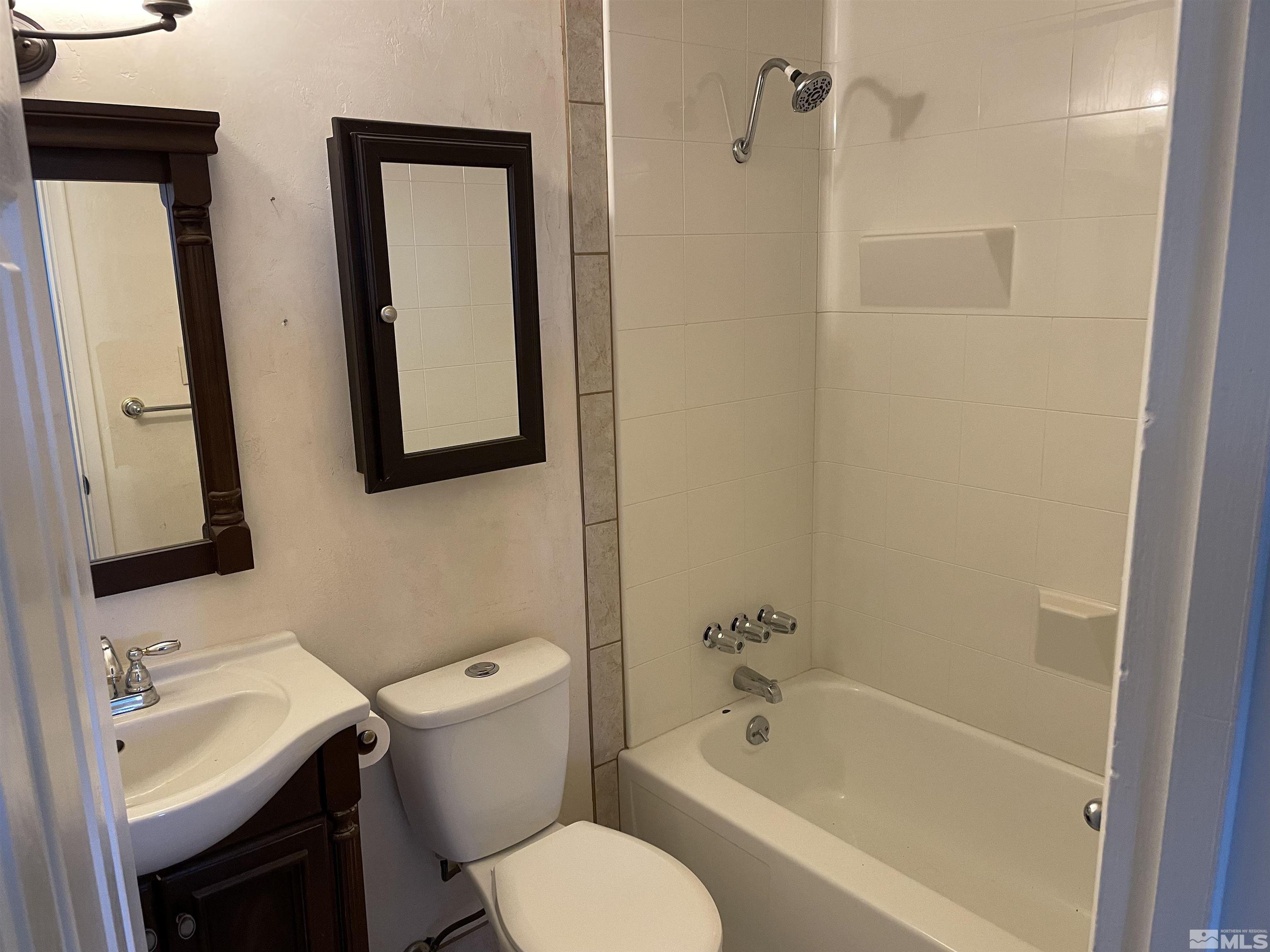 7680 Carlyle Drive Reno, NV 89506 - Photo 21 of 24 Photo 21