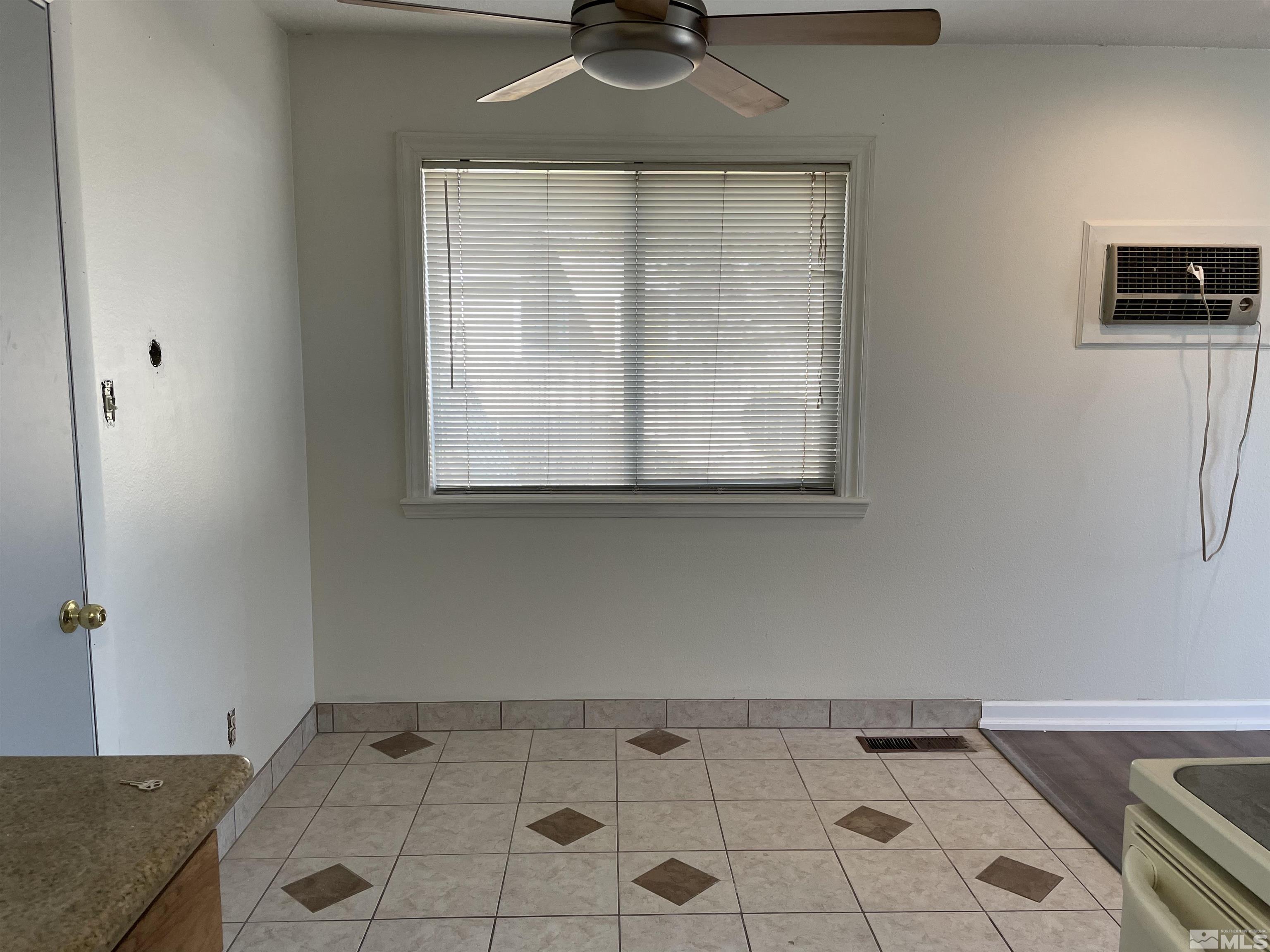 7680 Carlyle Drive Reno, NV 89506 - Photo 9 of 24 Photo 9